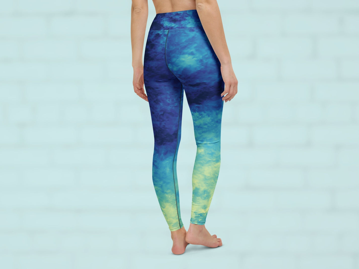 Gradient Water Blue Turbulence High Waisted Leggings